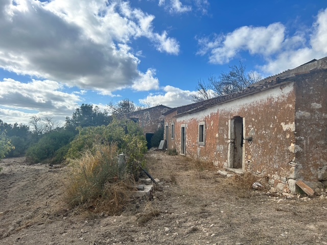Terreno com Ruina Vista Mar para Venda Algarve (Trust Imobiliária)