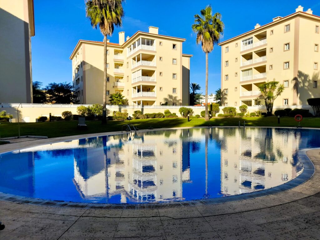 Apartamento T2 para venda inserido em Condominio em Vilamoura (Trust Imobiliaria)
