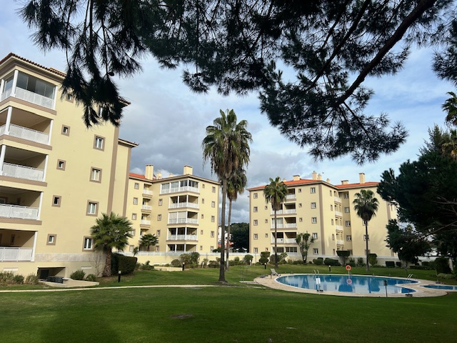 oportunidade de invetsimento em vilamoura, algarve, a trust imobiliaria vende apartamento